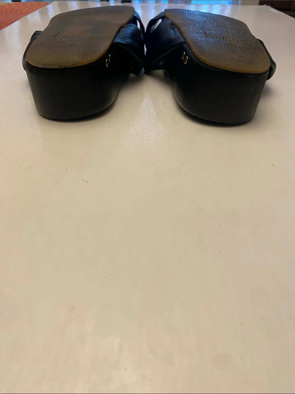beek Black Crisscross Leather Slide Sandals Size 10